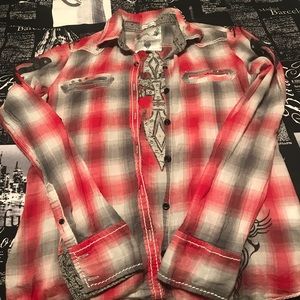 Women’s Roar Shirt Large